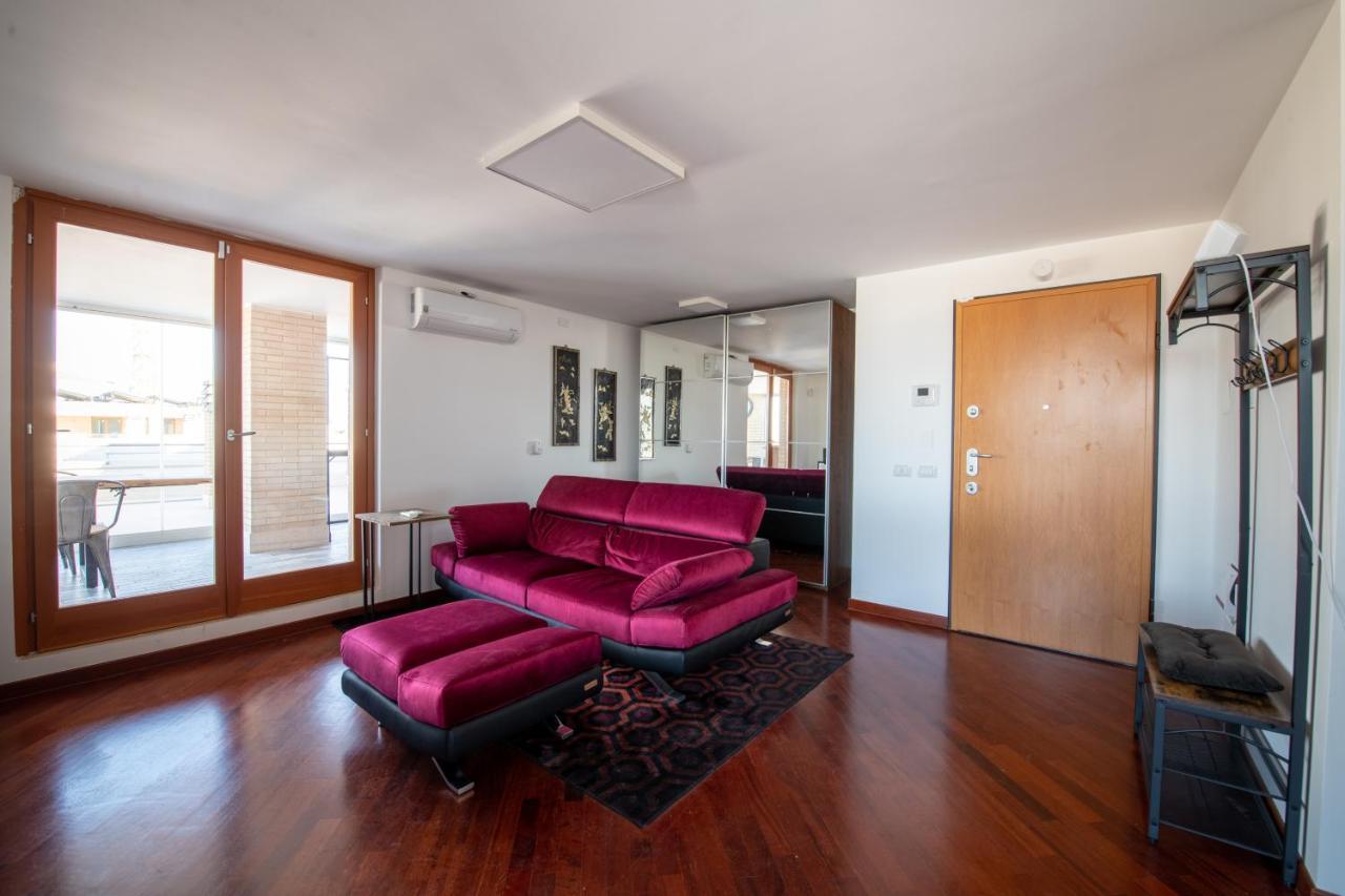 Appartamento Casa Andrew New Roma Esterno foto